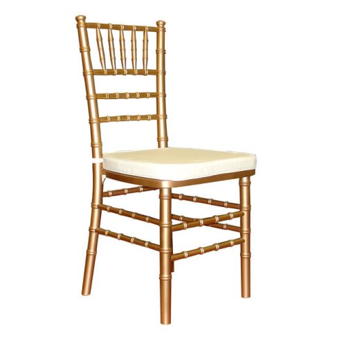 Gold Chiavari Chair w/ Ivory Cushion